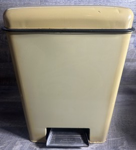 Vintage Lincoln Beautyware Yellow Trash Can Foot Activated Metal Mid-Century HTF