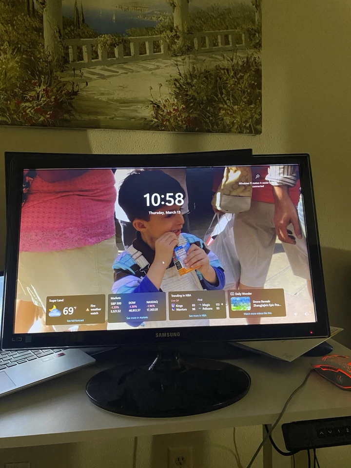 Samsung Monitor - Image 3 of 3