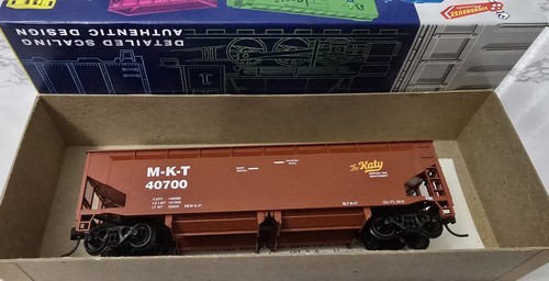 Tolva de lastre desplazada escala HO Roundhouse 7883 M.K.T - 40700 (ensamblada) | Condition: New