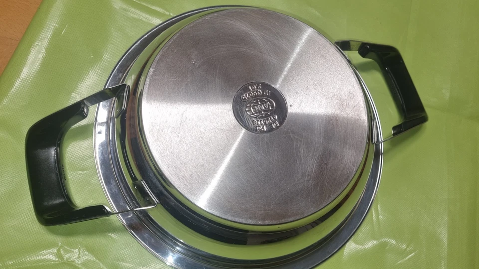 AMC Pfanne 24 cm 2,0 Liter mit Deckel - Bild 3 von 4