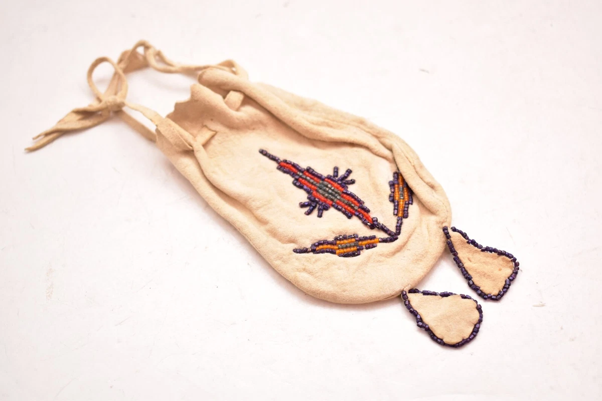 Aggregate more than 143 native american bags and pouches latest
