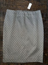 New Ann Taylor Skirt Size 8 Women  s Black  Gold Lined