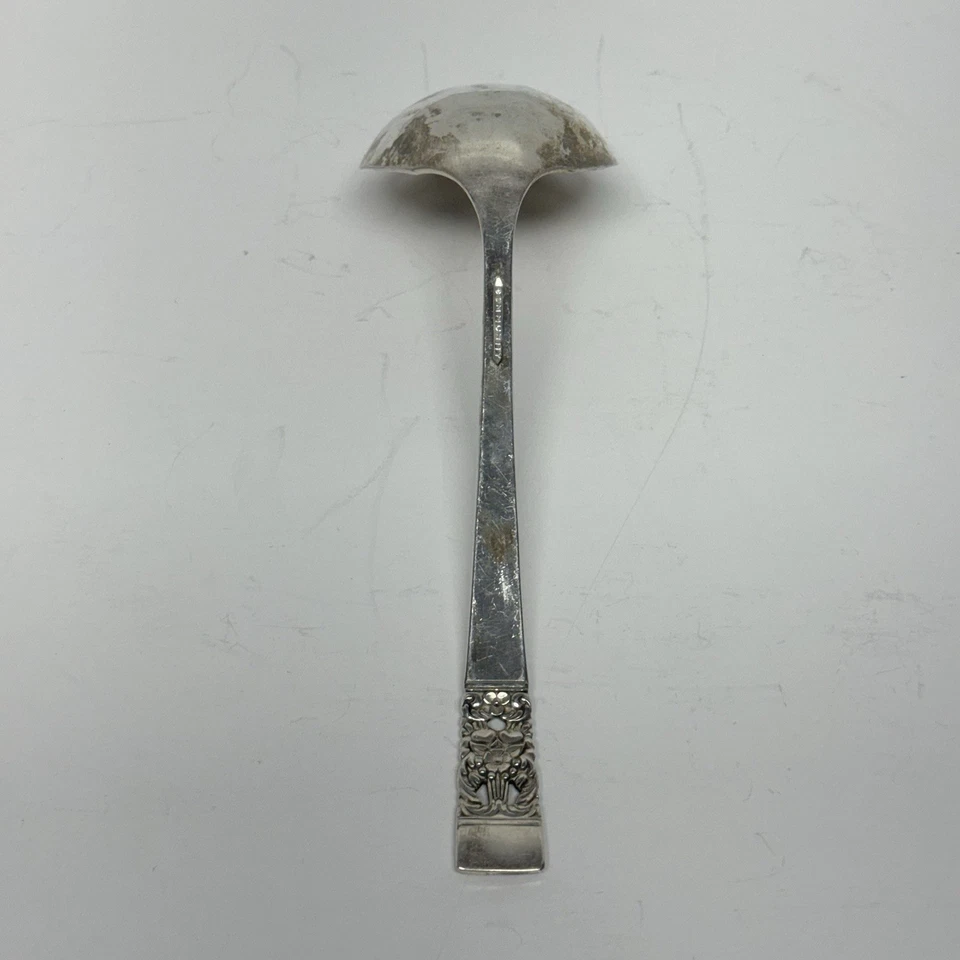 Oneida Community Coronation Gravy Ladle Silverplate 6.75 Inch Vintage - Image 3 of 4