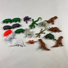 Vintage Plastic Animals Figures Lot - Unbranded, Dinosaur, Lizard, Sheep