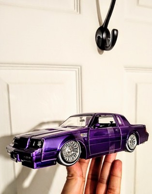 Jada Toy BigTime Muscle 1:24 Scale 1987 Buick Grand National Lowrider Purple