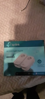TP-Link AV1300-Gigabit Powerline-Adapter KIT mit Steckdose - 2er-Pack, Weiß
