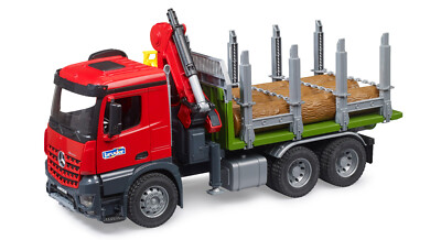 Bruder 03669 MB Arocs Holztransporter mit Kran + Baumstämmen Forst LKW