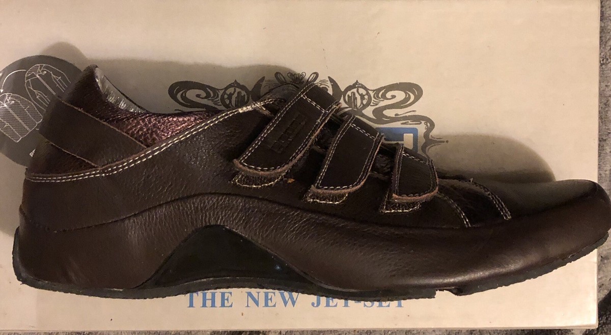DETNY by Shane and Shawn Shoes, Sz 10 Vintage DETNY Sport SHANE & SHAWN Sneakers Athletic shoes 12  main image 3