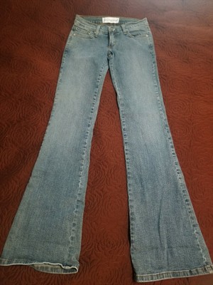 bui yah kah jeans website