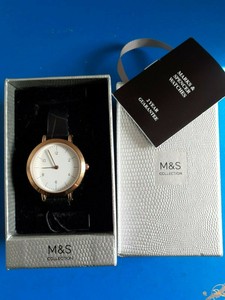 maxima quartz watch