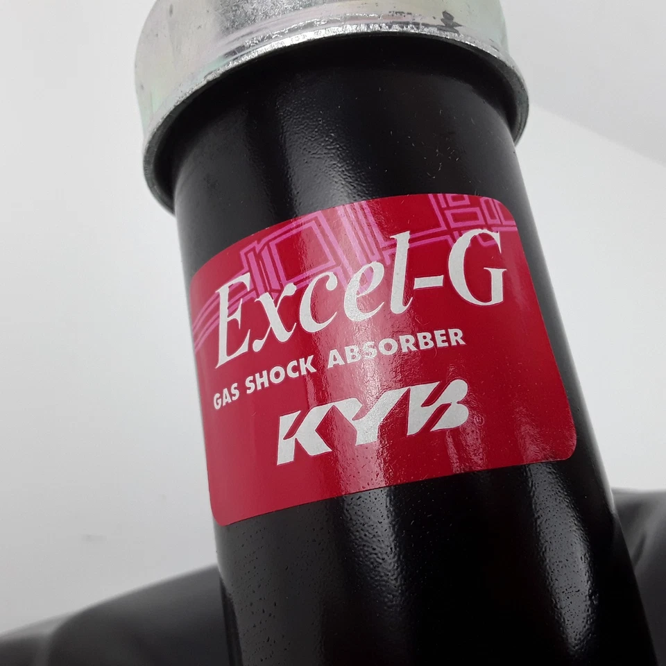 Стойка передней правой подвески KYB 334265 для INFINITI I30 Nissan Maxima 2000-2001 - Изображение 4 из 4