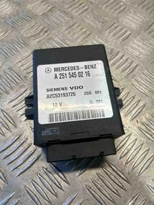 MERCEDES-BENZ E W211 Aktives Fahrwerkssteuergerät A2515450216 3.00 32454084