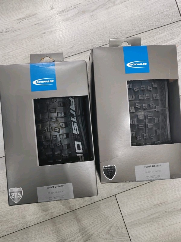 Pair of Schwalbe Hans Dampf 27.5 x 2.35" TLE Folding Tyre Evo / Super Trail