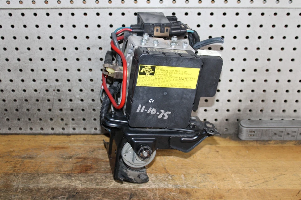 2007-2017 LEXUS LS460 ABS ANTI LOCK BRAKE PUMP ACTUATOR ASSEMBLY OEM 44510-50070 - Image 4 of 4