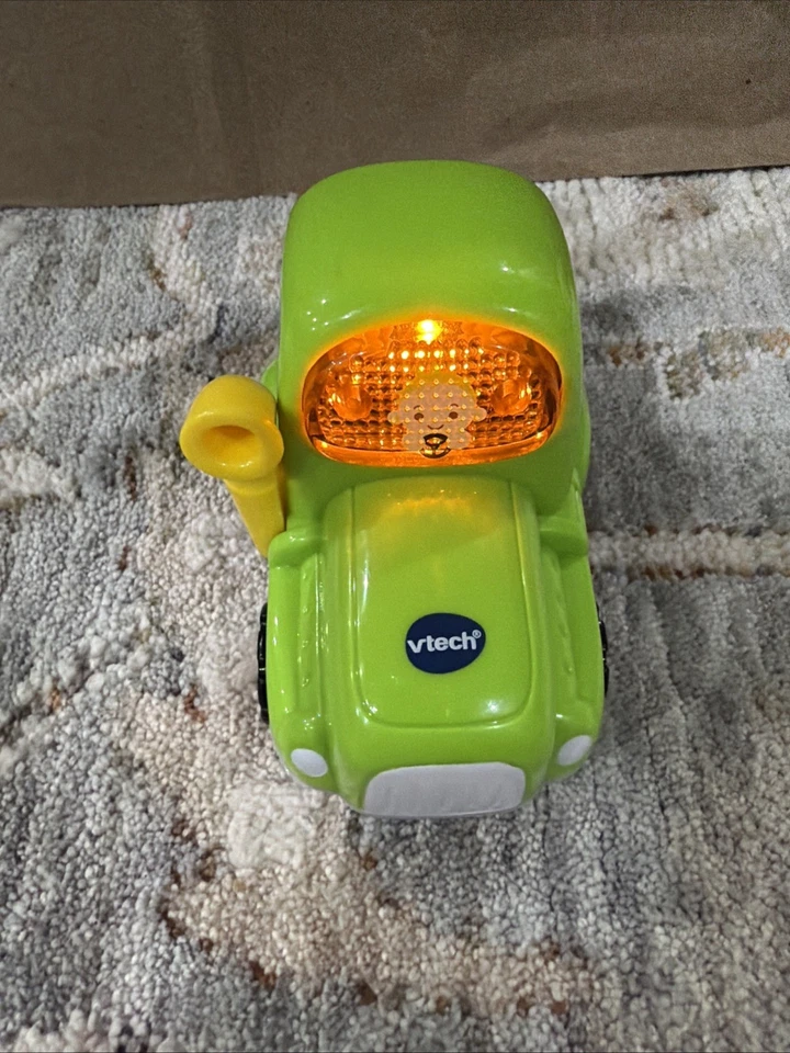 VTech Toot-Toot Drivers Tractor, Go!Go! Smart Wheels Tyler Sings Lights - Image 3 of 4