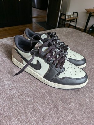 Nike Air Jordan 1 Retro Low Mocha Mens size 9 No Box 