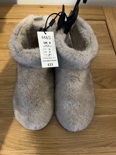 M&S Ladies Slipper Boots Size U.K. 6
