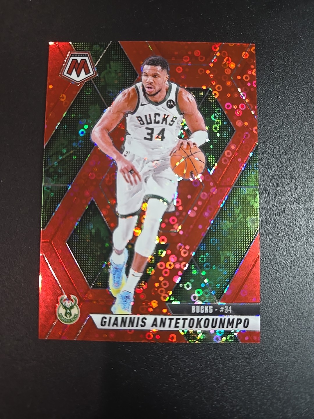 2024-25 Giannis Antetokounmpo /99 Red Disco Mosaic Fast Break Bucks #13