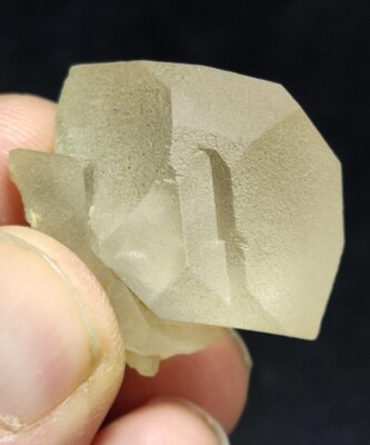 【小ぶりな結晶】Gwindel パキスタン産 40×22×28mm Natural Small DT terminated gwindel Quartz crystal on Matrix 22