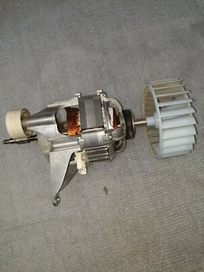 Bosch Serie 2 belüfteter Wäschetrocknermotor WTA74100GB