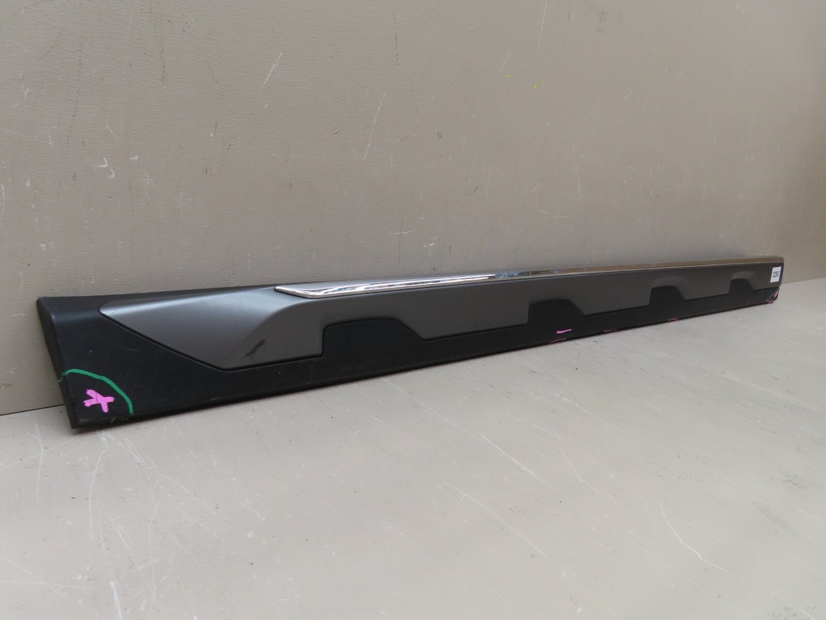 2018-2021 BMW X3 G01 FRONT LEFT SIDE EXTERIOR DOOR LOWER MOLDING  