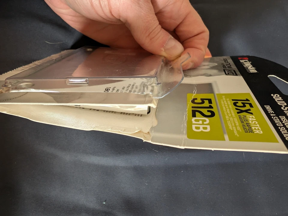 Kingston SSDNow KC400 512 GB Retail Blister – Contains Intel 180 GB SSD - Image 3 of 3