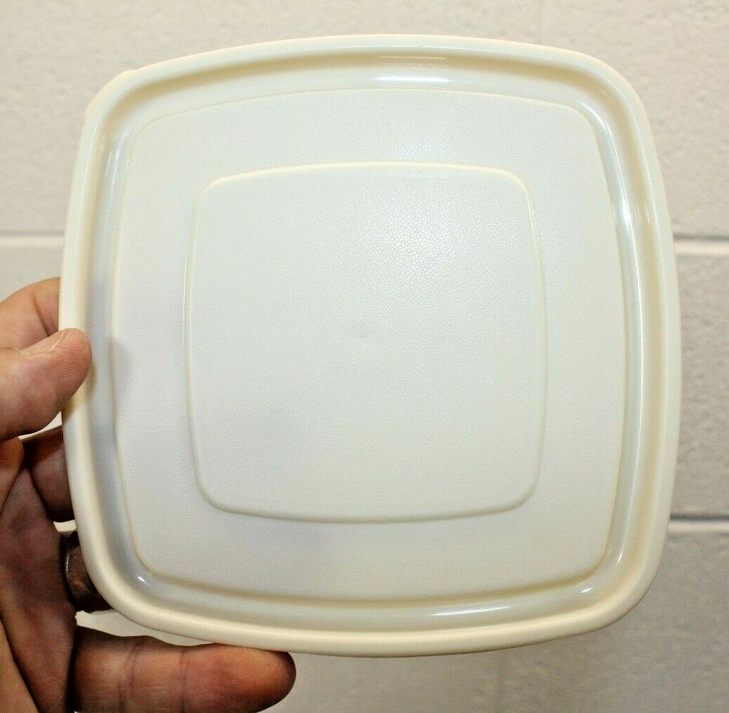 Vintage Rubbermaid Servin Saver 1 Square Lid 0009 Replacement Snap