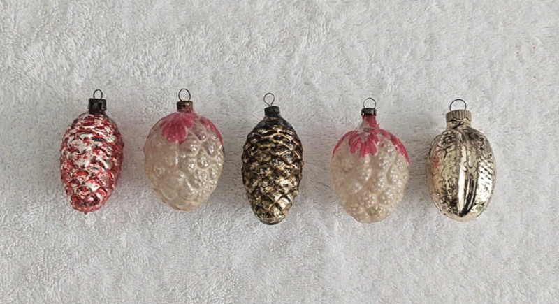 Vintage Glass Christmas Ornaments Lot of 5