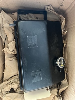 Freightliner Coolant Reservoir 1010105 New In Box