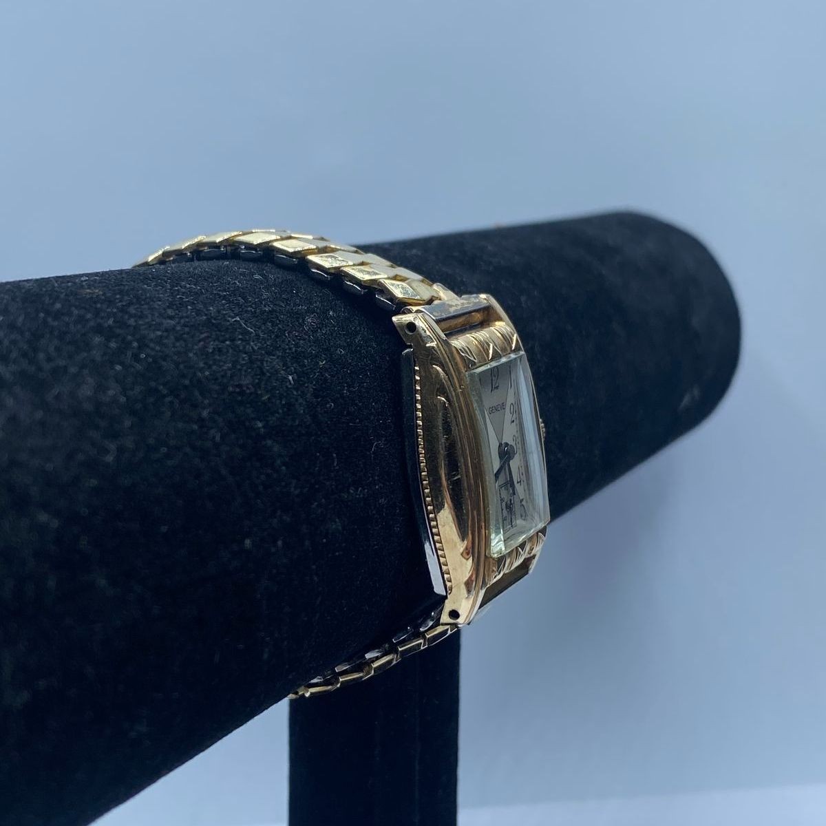 Geneve 27mm Manual Wind Rectangular Case Gold Pla… - image 3