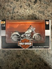 Maisto Harley Davidson Fatboy 1:18 White/Silver Model Motorcycle  NEW