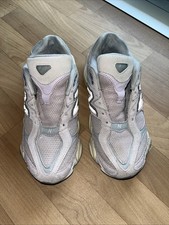 New Balance NB 9060 Schuhe, Größe 39
