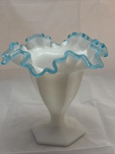 Fenton Aqua Crest Milk Glass Ruffled Top 6.5” Vase Hexagon Base Vtg 1941-1943