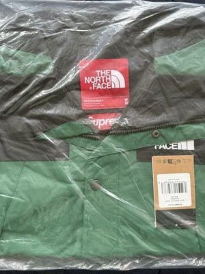 Supreme x The North Face SS24 Mountain Jacket Green Size Medium Brand New