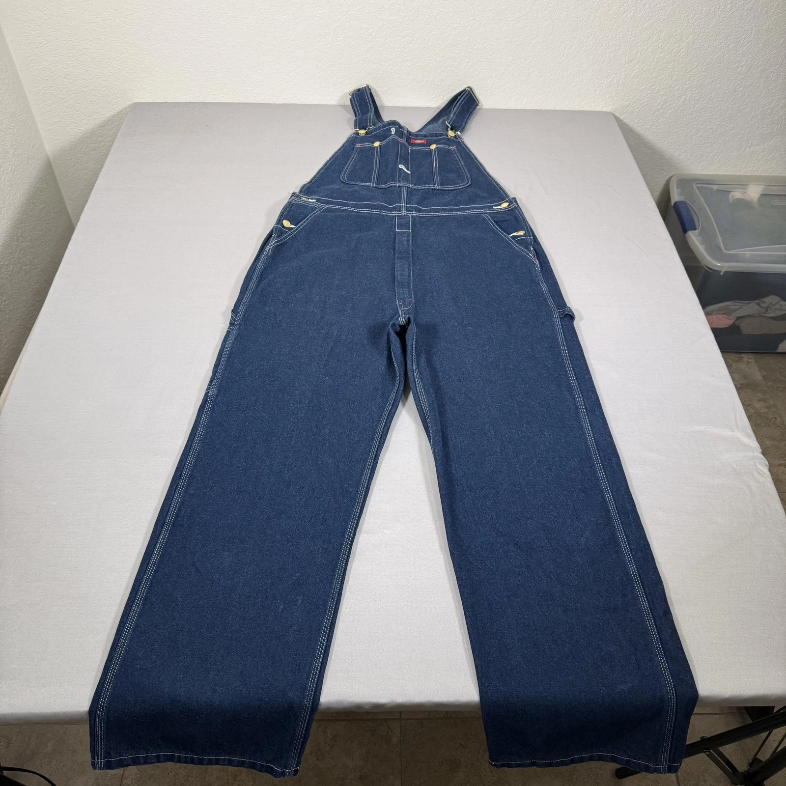 Dickies Overalls Mens 36x32 Blue Denim Jean Bibs Pants Western Outdoor Work
Opens in a new window or