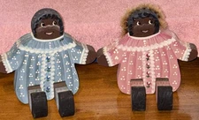 VINTAGE WOODEN SHELF SITTER DOLL HANDPAINTED MOVEABLE LEGS AFRICAN AMERICAN