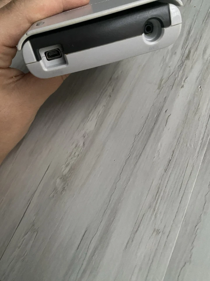 TI-84 Texas Instruments Plus Silver Edition - Grey Graphing Calculator Working - Image 3 of 4