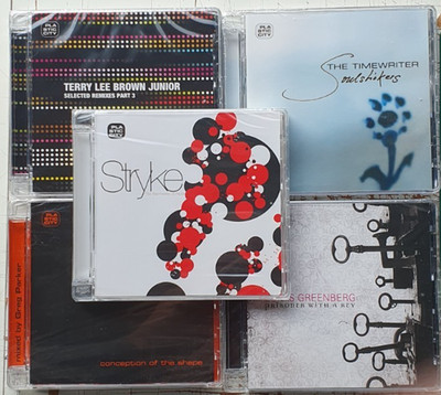 Plastic City - Album Pack - 5 X Audio Cd - OVP