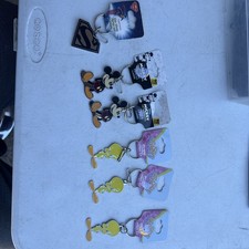 Looney Tunes Tweety Bird Sass Enamel Keychain Yellow 6 Different 