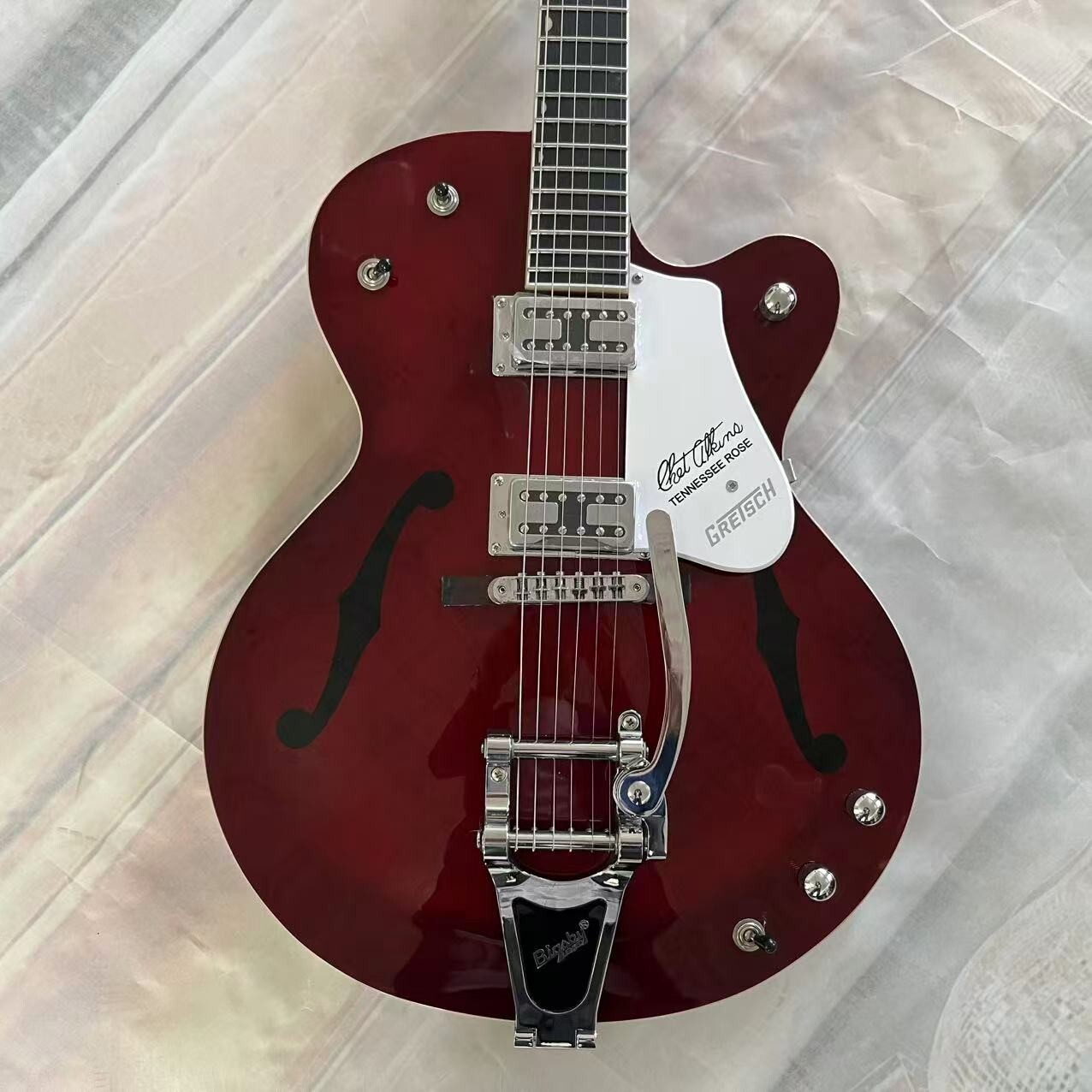 Vintage Wine Red Semi-Hollow Electric Guitar with Chrome Hardware USA-image