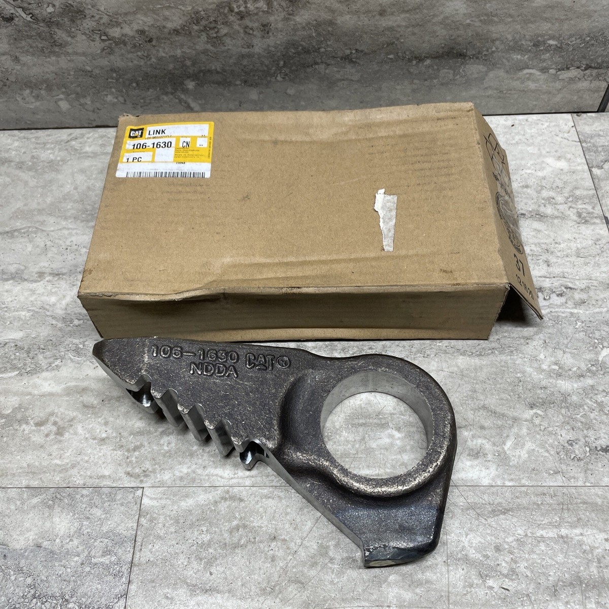 OEM Caterpillar CAT 106-1630 1061630 Track Master Link, New