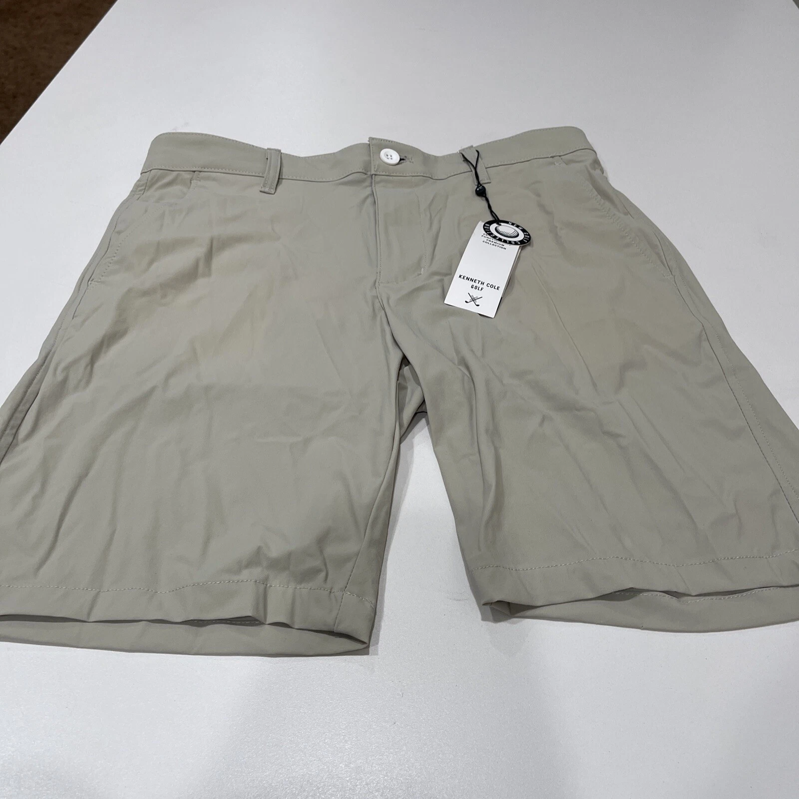 Kenneth Cole Golf Collection 9” Short Stone 31