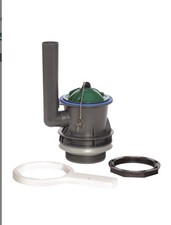 It s an American Standard Champion flush valve It uses a flapper-style