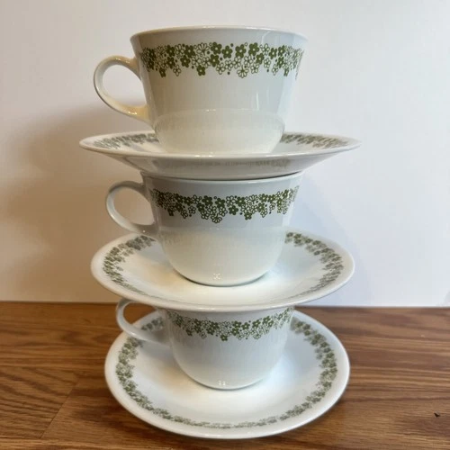 Corelle Crazy Daisy Spring Blossom Vintage Coffee Tea Cups and Saucers Set of 3