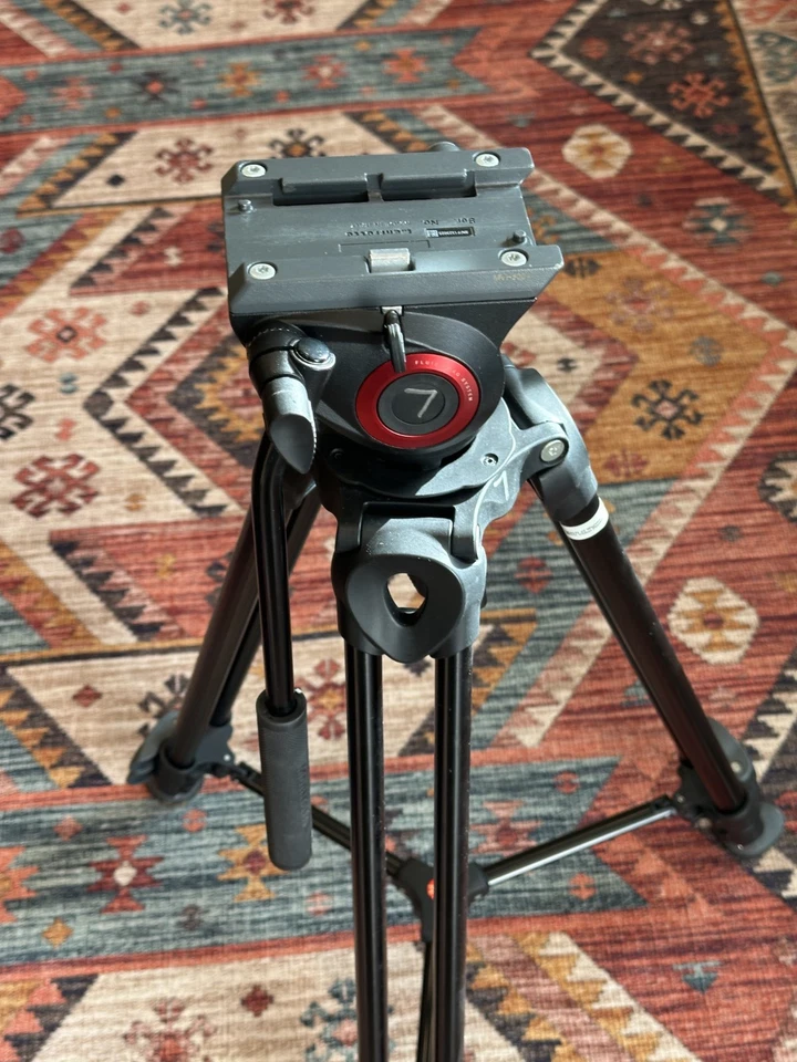 Manfrotto MVT 502AM Tripod Legs With MVA500A FLUID DRAG SYSTEM & Slik Bag - Image 4 of 4