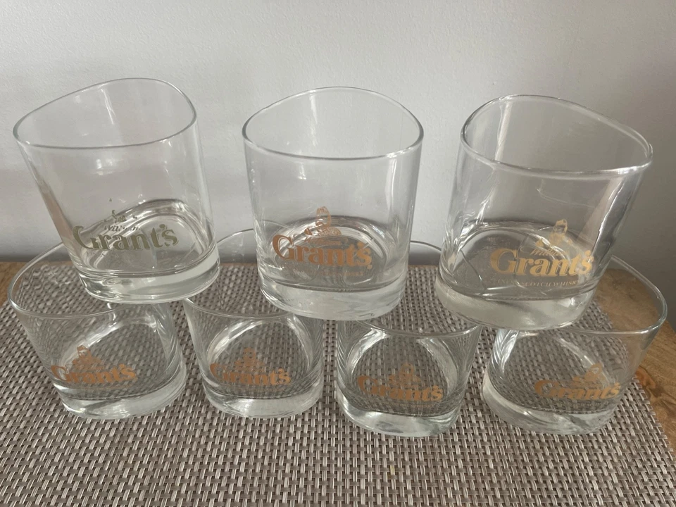 7 Seven GRANTS TRIANGULAR WHISKY GLASSES - Image 4 of 4
