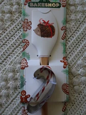 The Bakeshop HEDGEHOG & CANDY CANE Large Spatula & CANDY CANE COOKIE CUTTER new