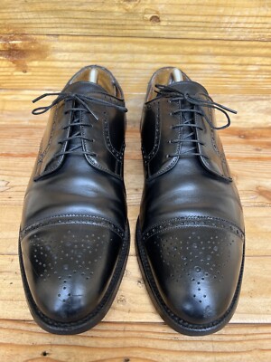 Crockett& Jones NEWARK Black Calf Leather Perforated Captoe Dress