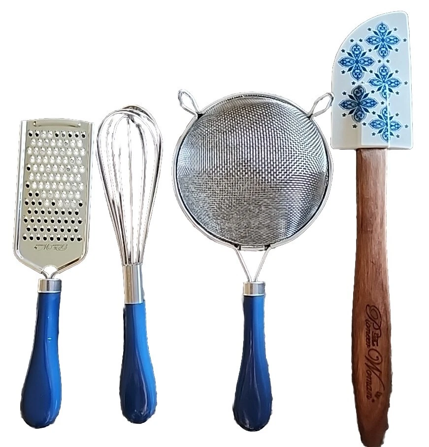 Pioneer Woman ~ 4-Piece Utensil Set ~ Whisk ~ Spatula ~ Grater ~ Strainer ~ BLUE
Opens in a new wind