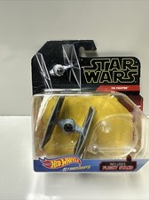 Hot Wheels Star Wars Starships TIE FIGHTER  w/ Flight Stand Hot Wheels Disney